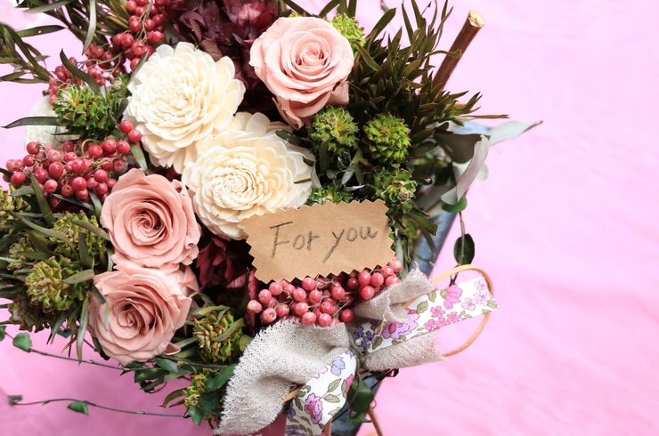 フラワーギフトの鉢